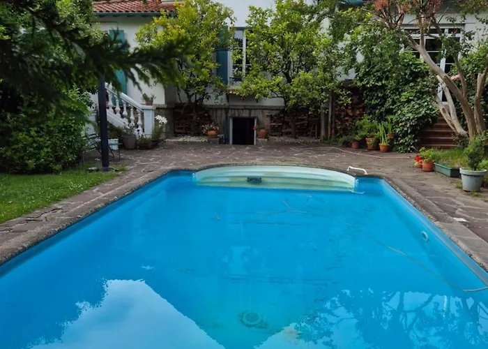 Apartment 55 M2, Sunny Garden & Pool In Villa 1905